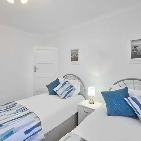Host & - Sea Haven * Redcar