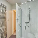 Host & - Sea Haven