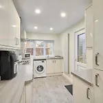 Дом отдыха Host & - Sea Haven Редкар