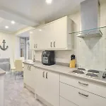 Host & - Sea Haven